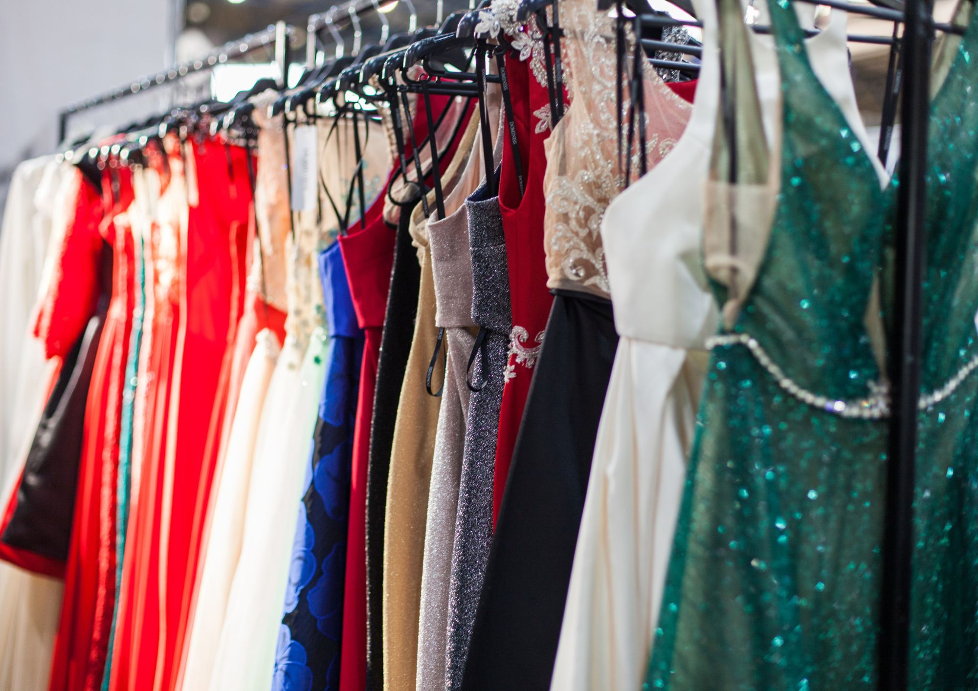 בגדים לחתונה